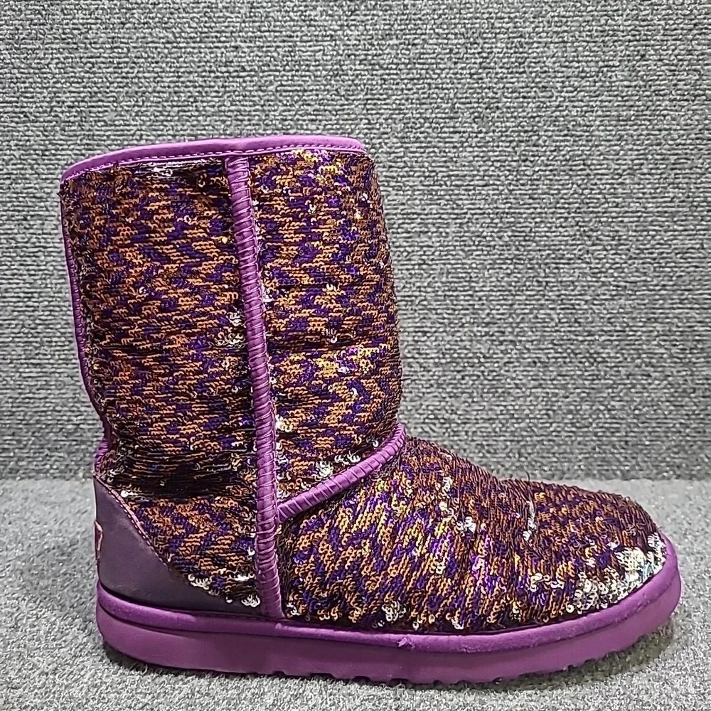 Ugg 1002978 Australia Womens 9 US Classic Short Sequin Boots Purple Silver RARE